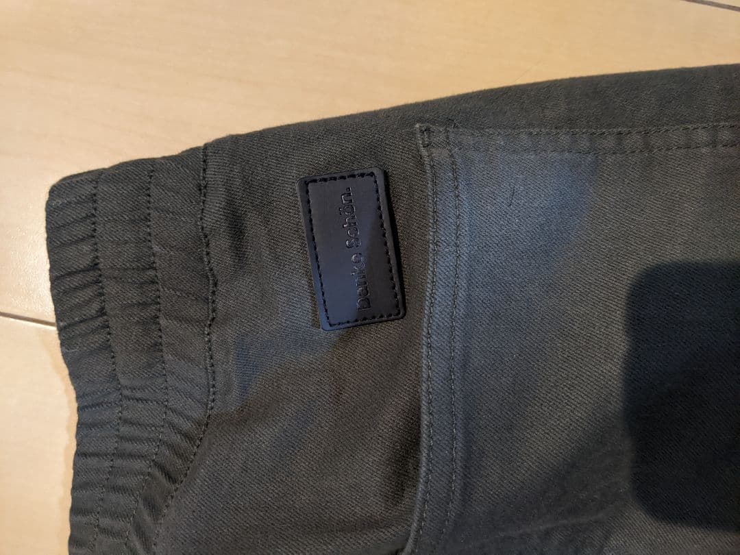 ダンケシェーンパンツL