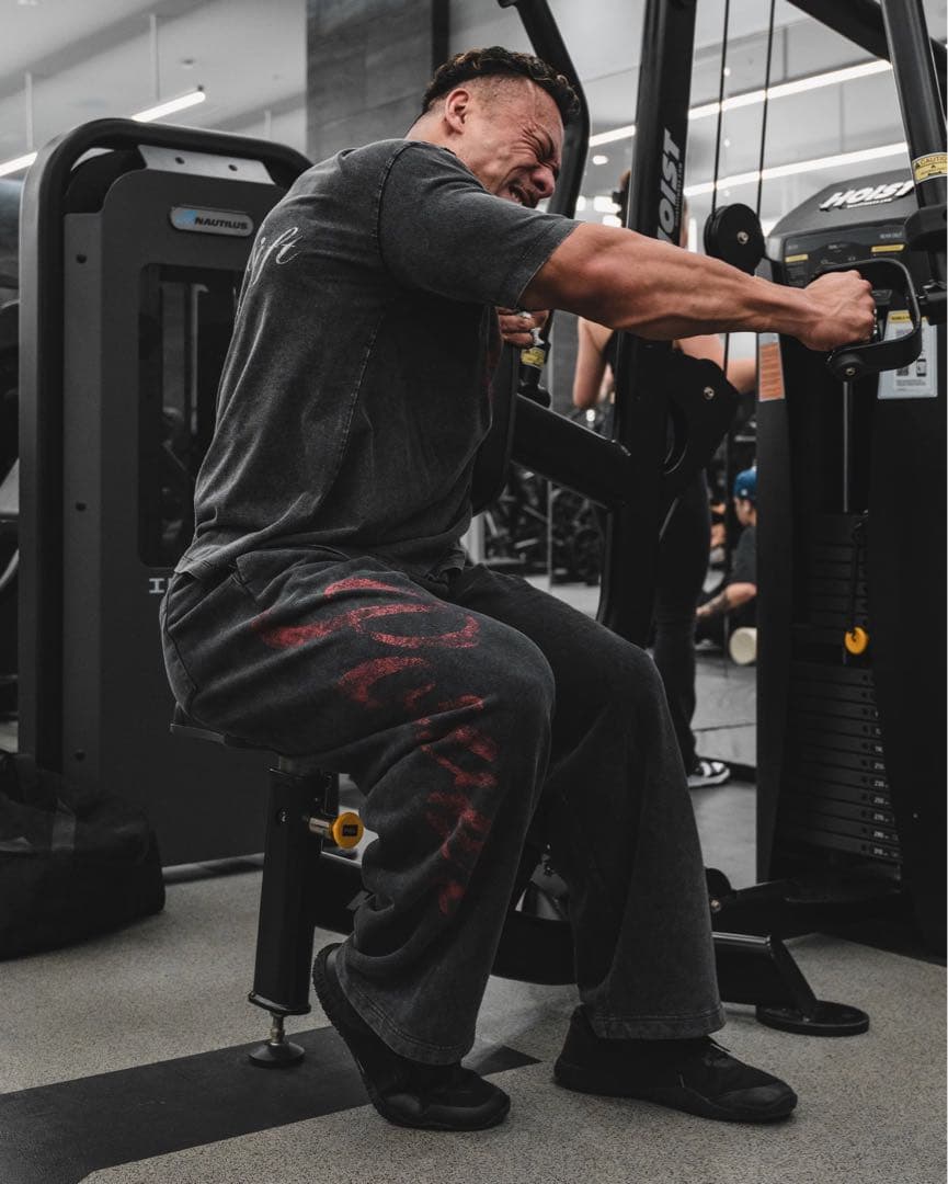 LYFT パワーハウスジム　コラボ　スウェット