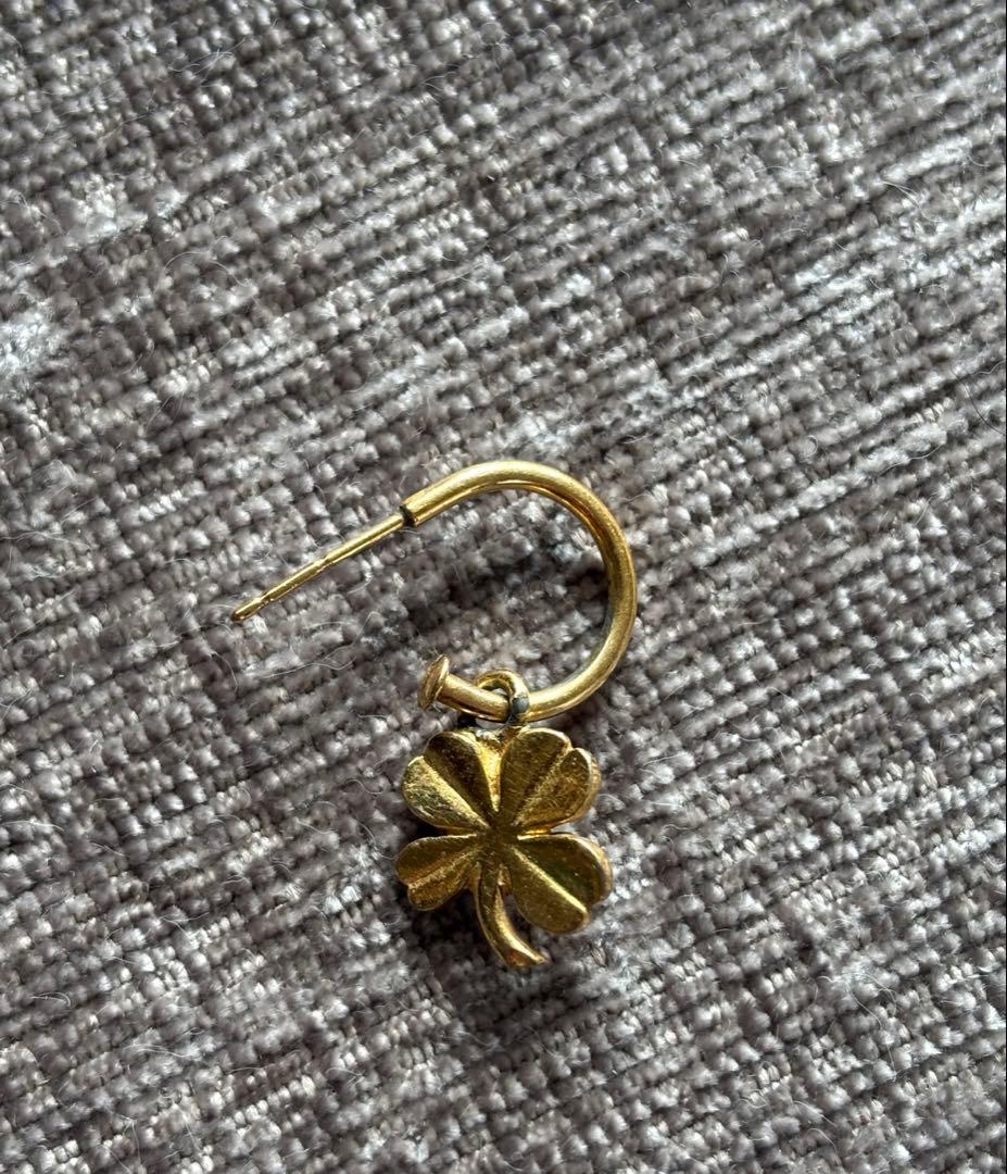 カシス【ラッキーアイテム】CHANEL ヴィンテージシャネル クローバー