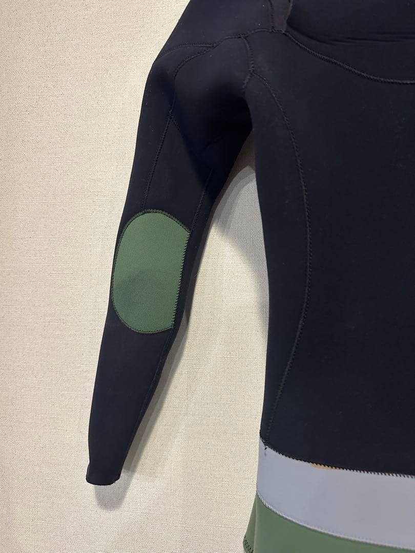 AXXEclassicレディースロングスリーブスプリングウェットスーツ