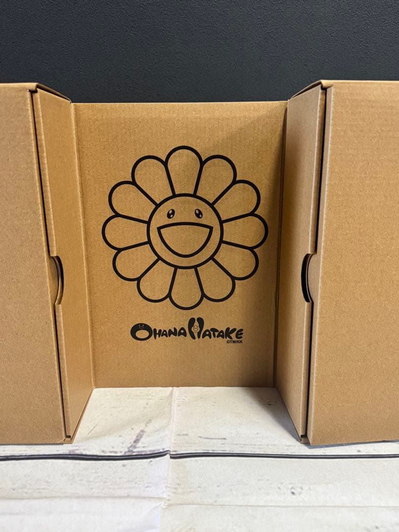 村上隆　カブス　MLB東京シリーズ　OHANA HATTAKE 花柄サンダル