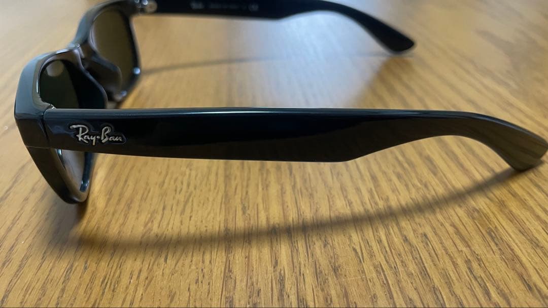 Ray-Ban サングラス ニューウェイファーラー RB2132F 901