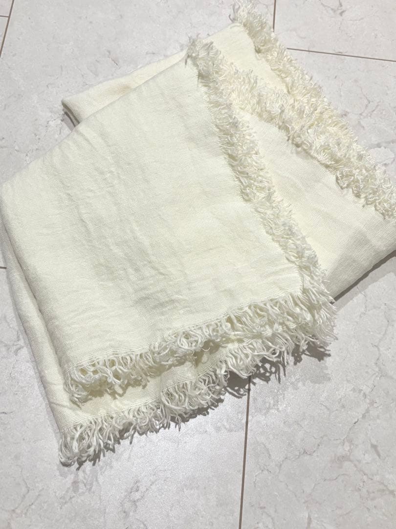 ASAUCE MELER クリーム色 ストール