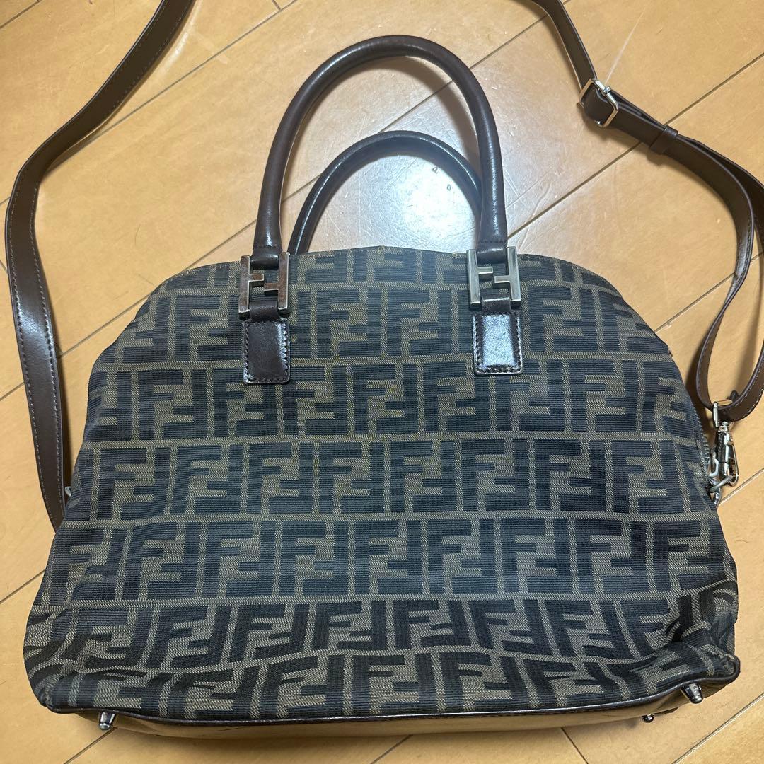 Fendi ショルダーバッグ