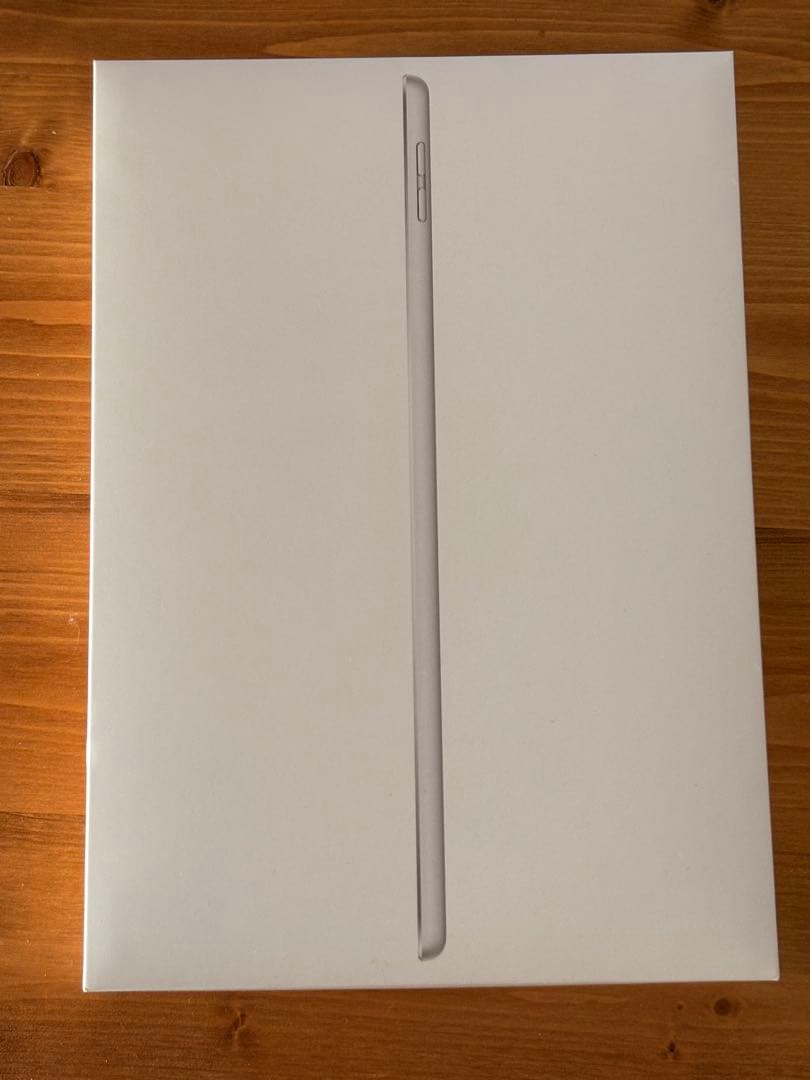 Apple iPad （第9世代/Wi-Fi）シルバー 本体