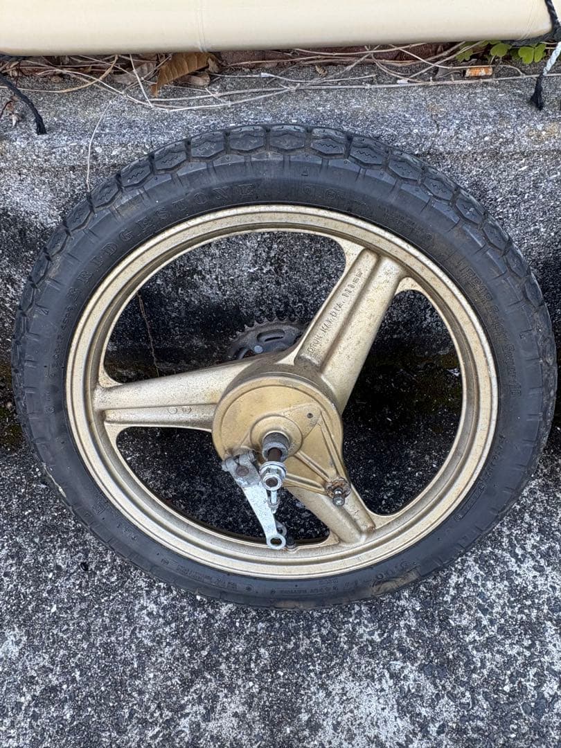 NS50F ns50f前後ホイール タイヤつき