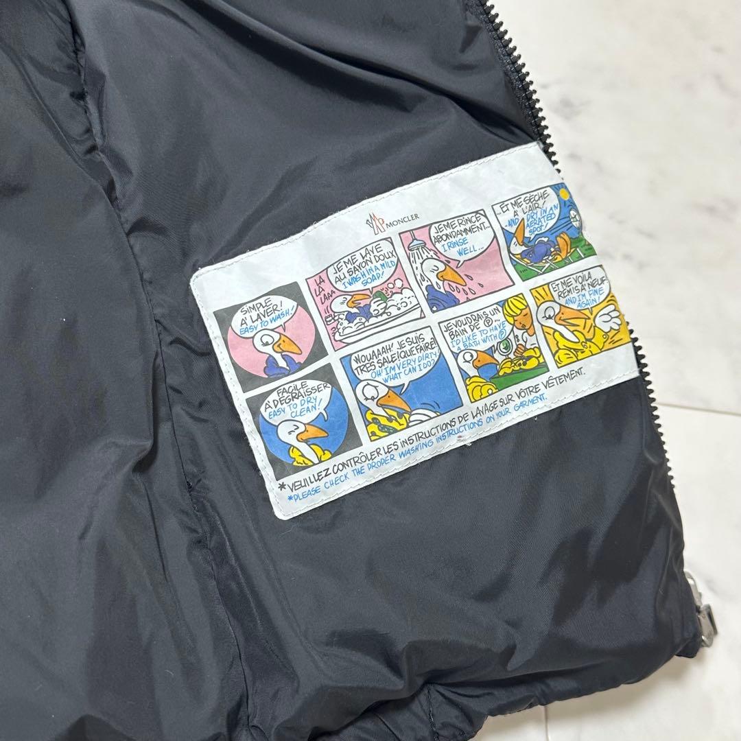 美品 MONCLER ダウンベスト レディース ダウンジャケット