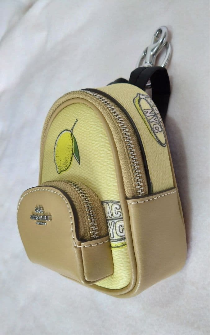 新品 コーチ リュックサック モチーフ レモン柄 キーケース ミニポーチ小物入