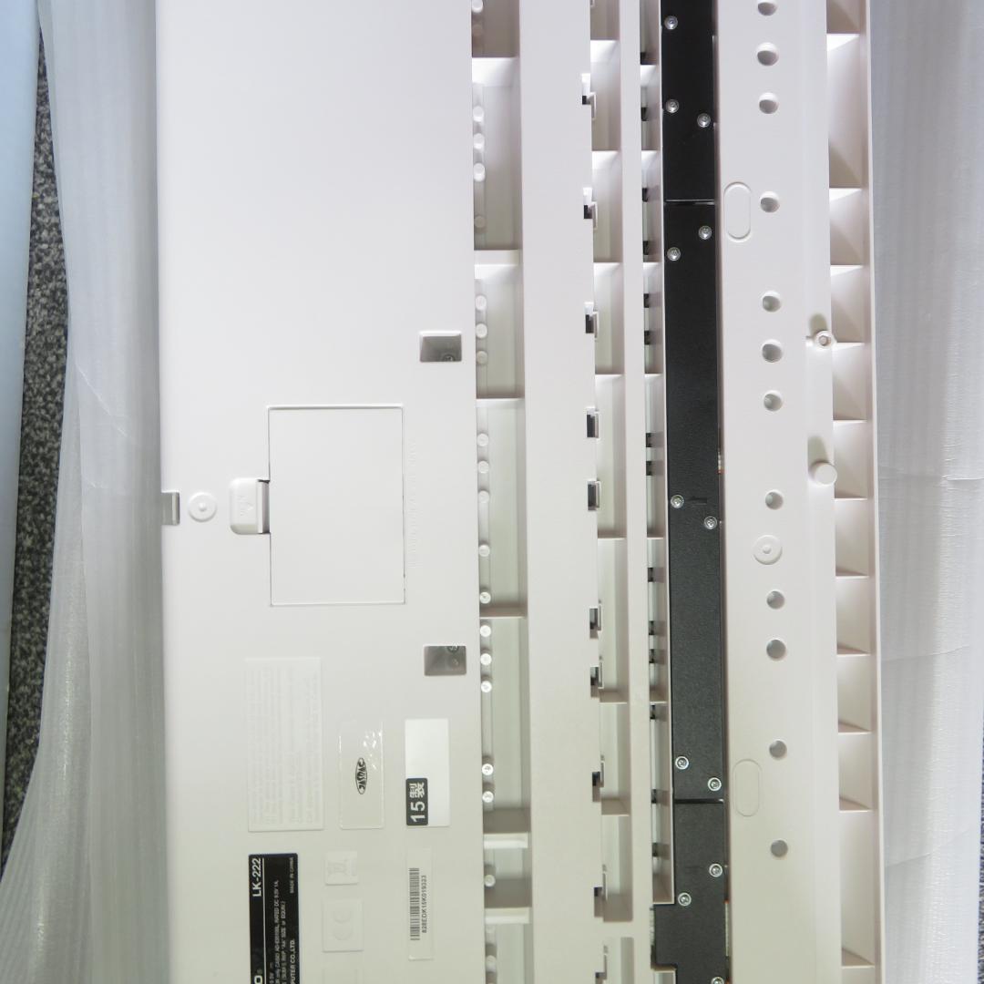 美品　CASIO カシオ 光ナビゲーションキーボード LK-222