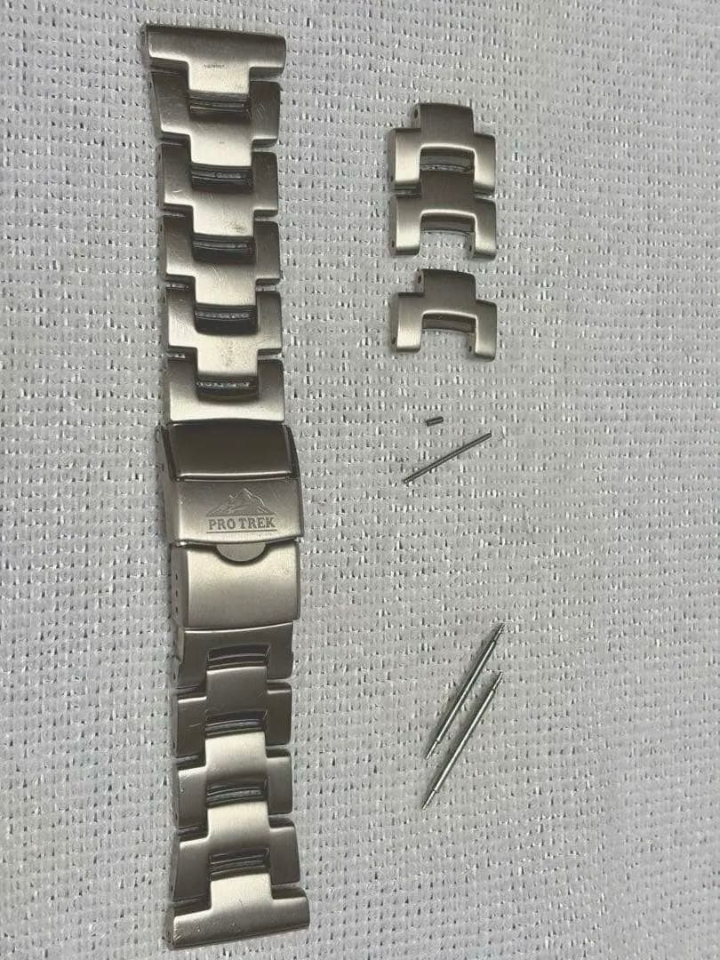 カシオ　プロトレック　チタンベルト
