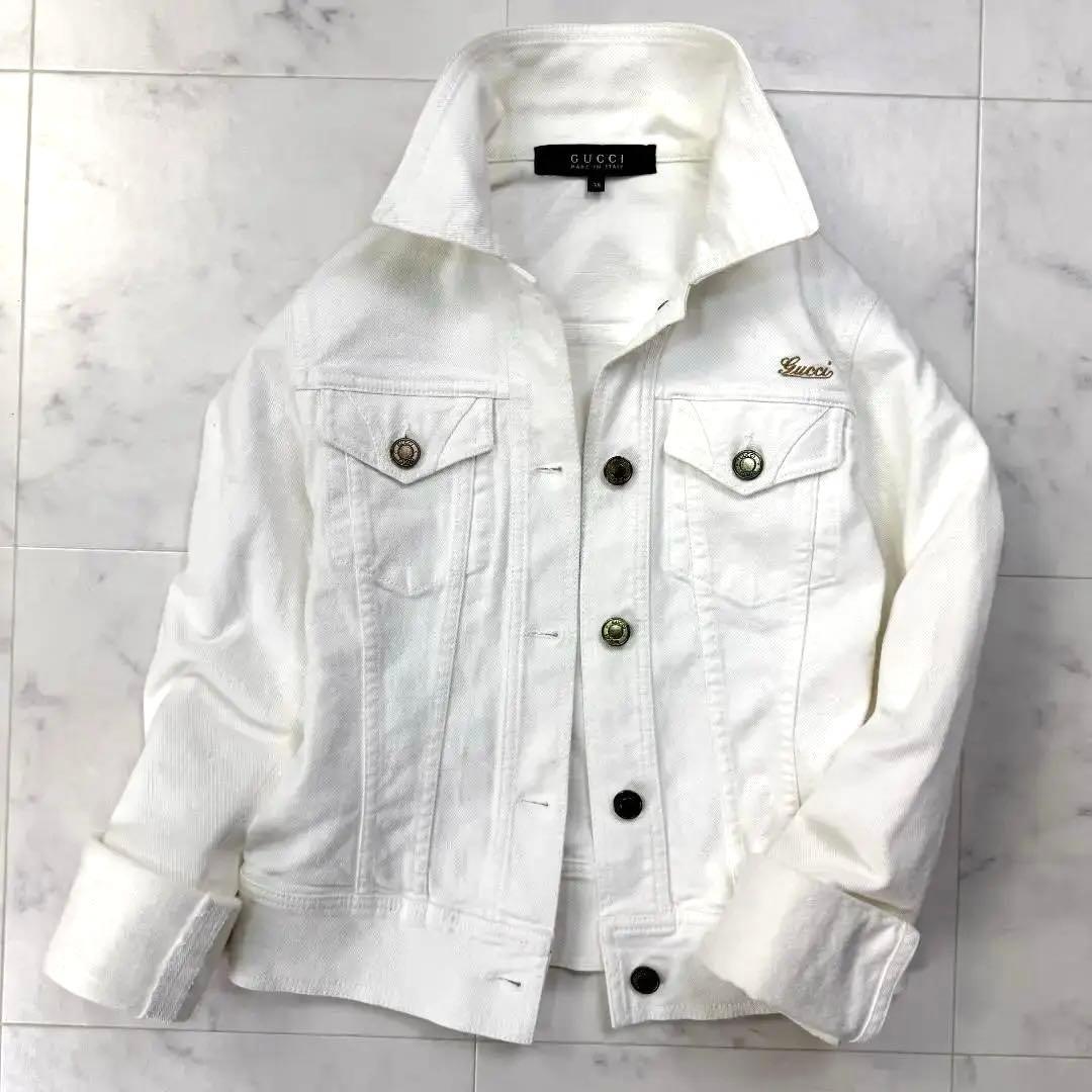 美品 GUCCI ホワイト デニムジャケット ロゴ刺繍 Gジャン 金ボタン