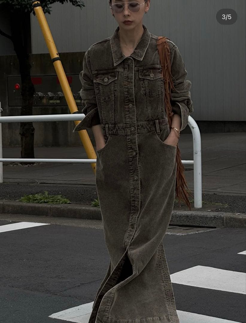 y.o　AMERI I LINE CORDUROY SHIRT DRESS