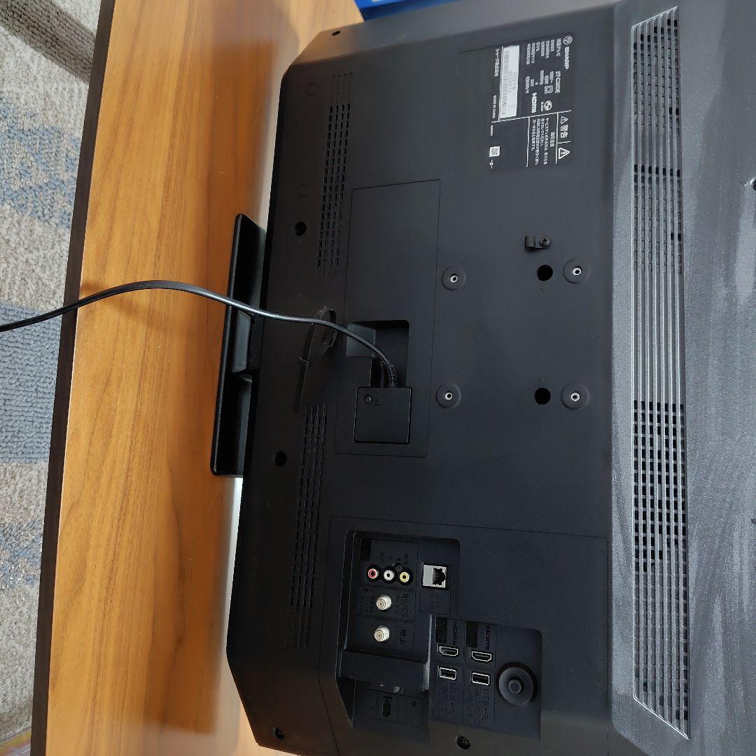 （いちご）液晶テレビ　シャープ AQUOS 2T-C32DEB 　32V型
