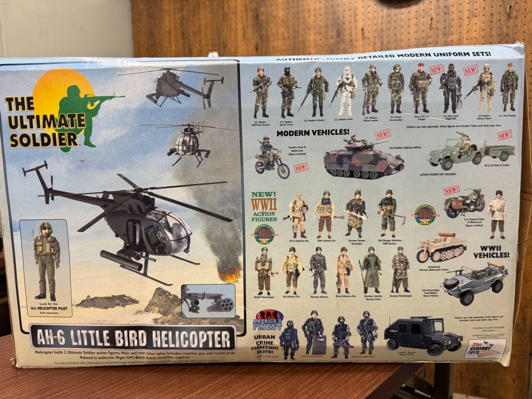 希少！絶版品　21st CENTURY TOYS 1/6 AH-6 リトルバード