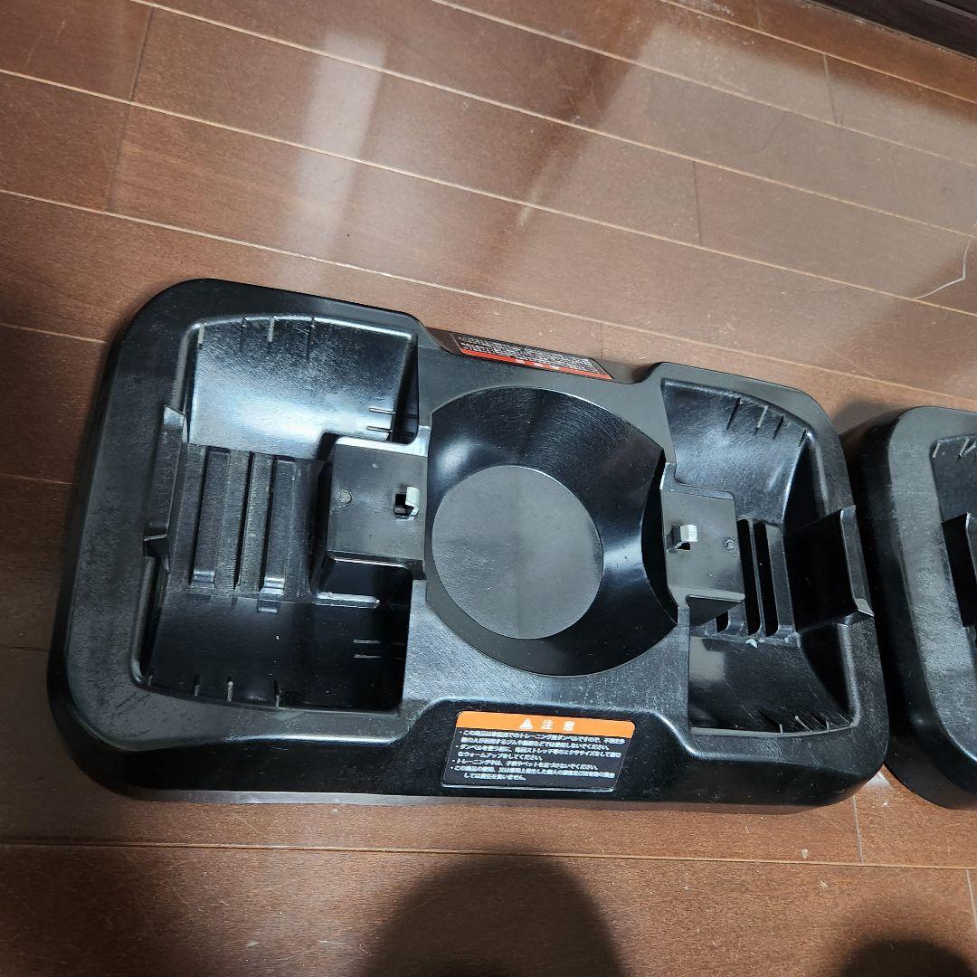 ①HAIGE 可変式ダンベル 20kg