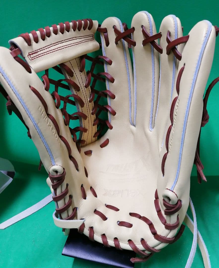 498.TRUST X 硬式グラブ