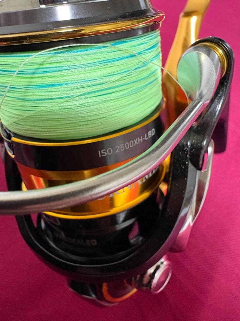 ダイワ トーナメント ISO 2500XH-LBD レバーブレーキ