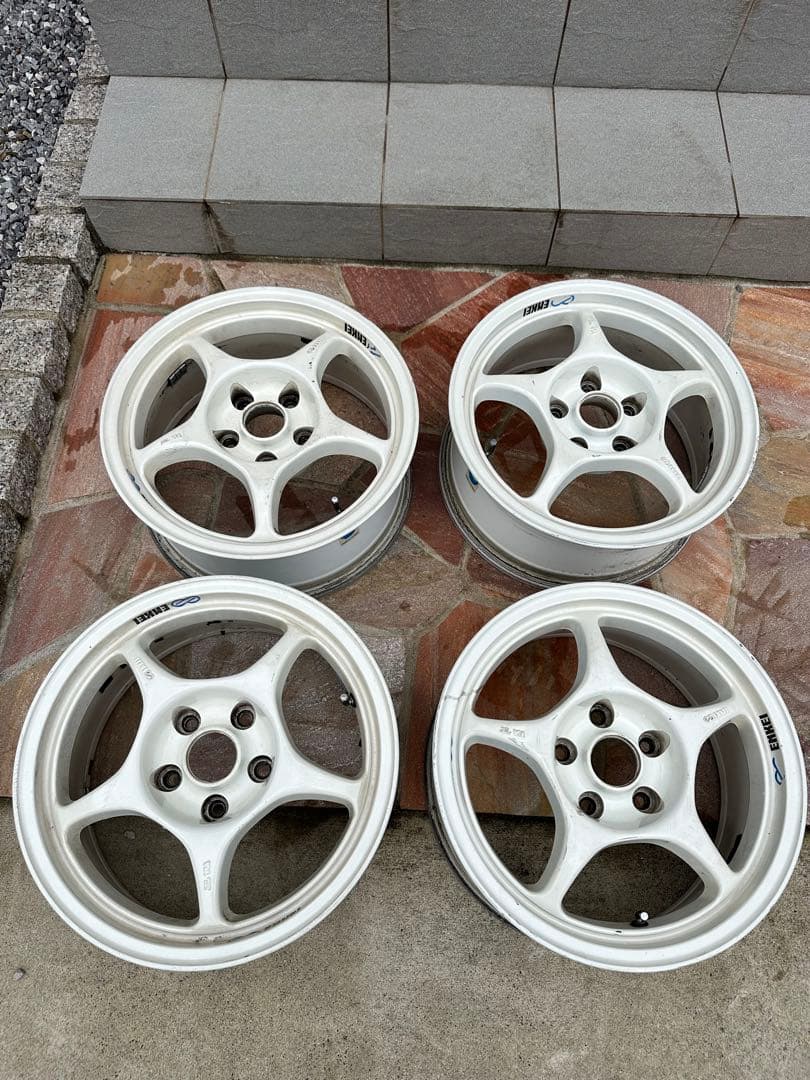 P*N様 ENKEI RP01 16インチ 5穴 114.3 7J オフセット＋