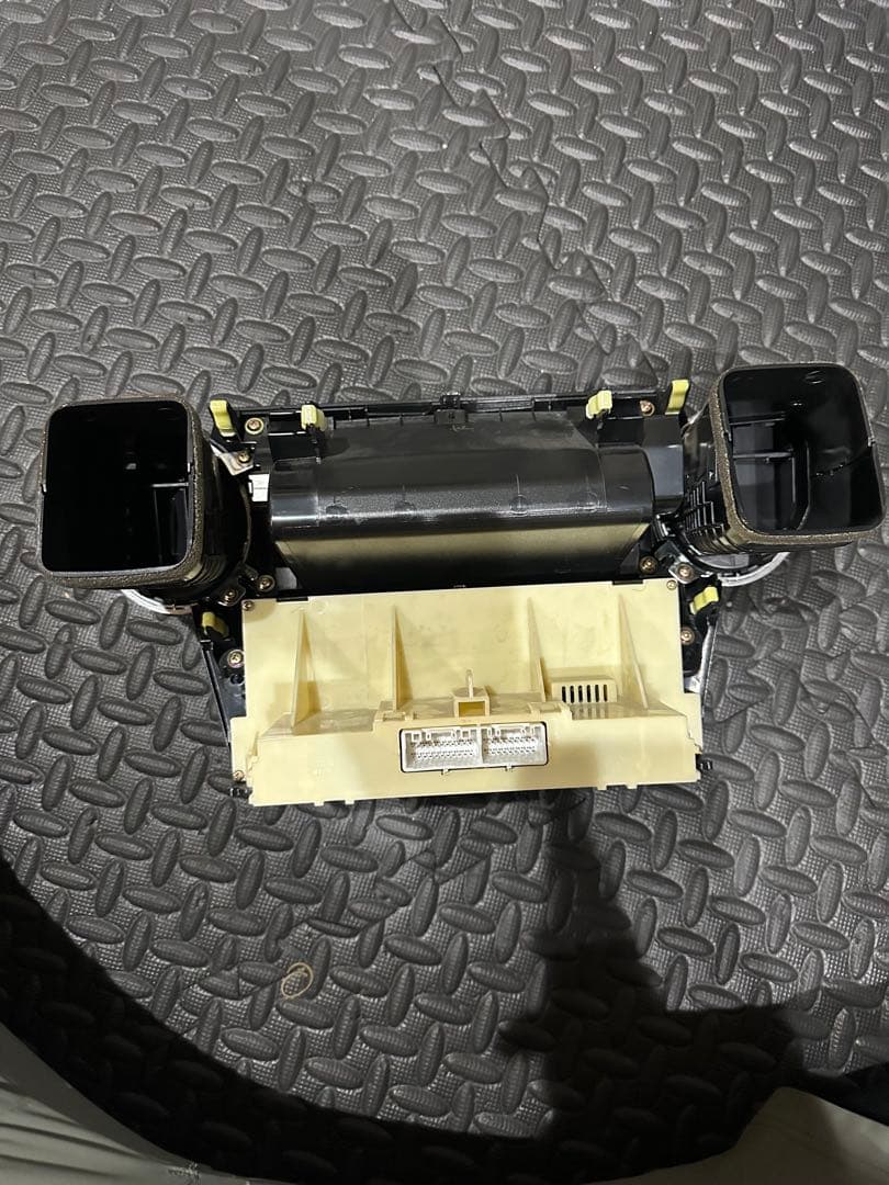 jzx110 ヴェロッサ　マルチレス