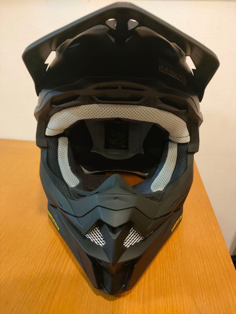 SHOEI VFX WR XLサイズ　送料無料