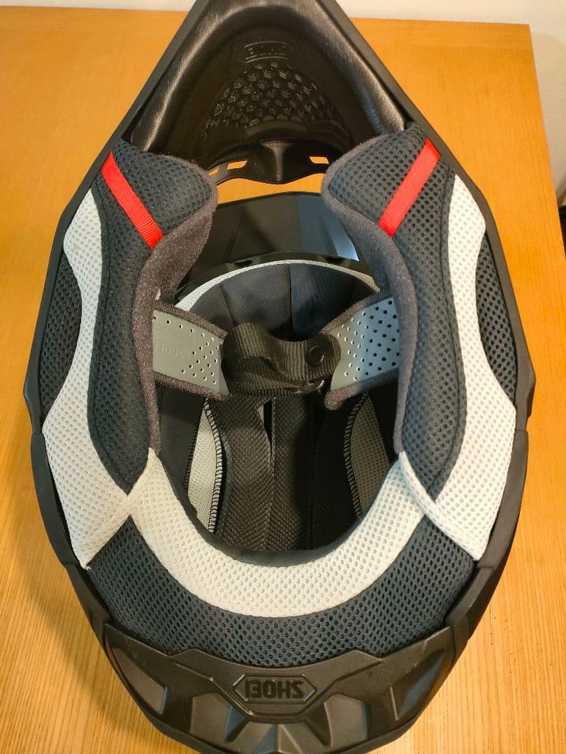 SHOEI VFX WR XLサイズ　送料無料