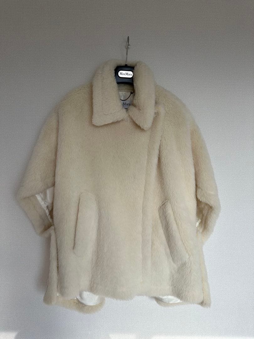 MaxMara テディベア　ケープ　コート　ポンチョ　ホワイト　マックスマーラ