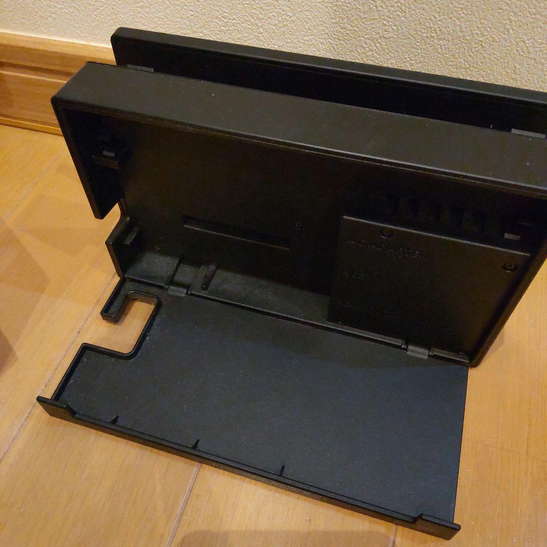 Nintendo Switch 本体（ジョイコン無し）　充電コード　ドック