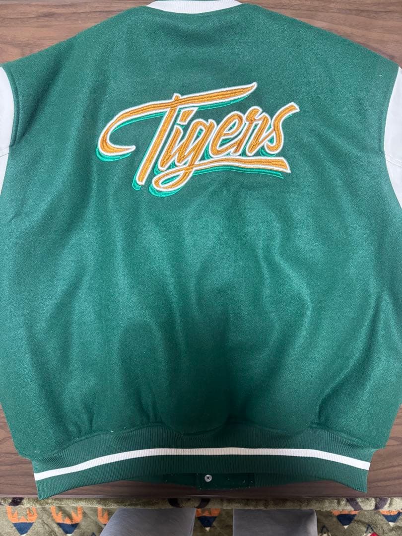  strenger things スタジャン　ストレンジャーシングス