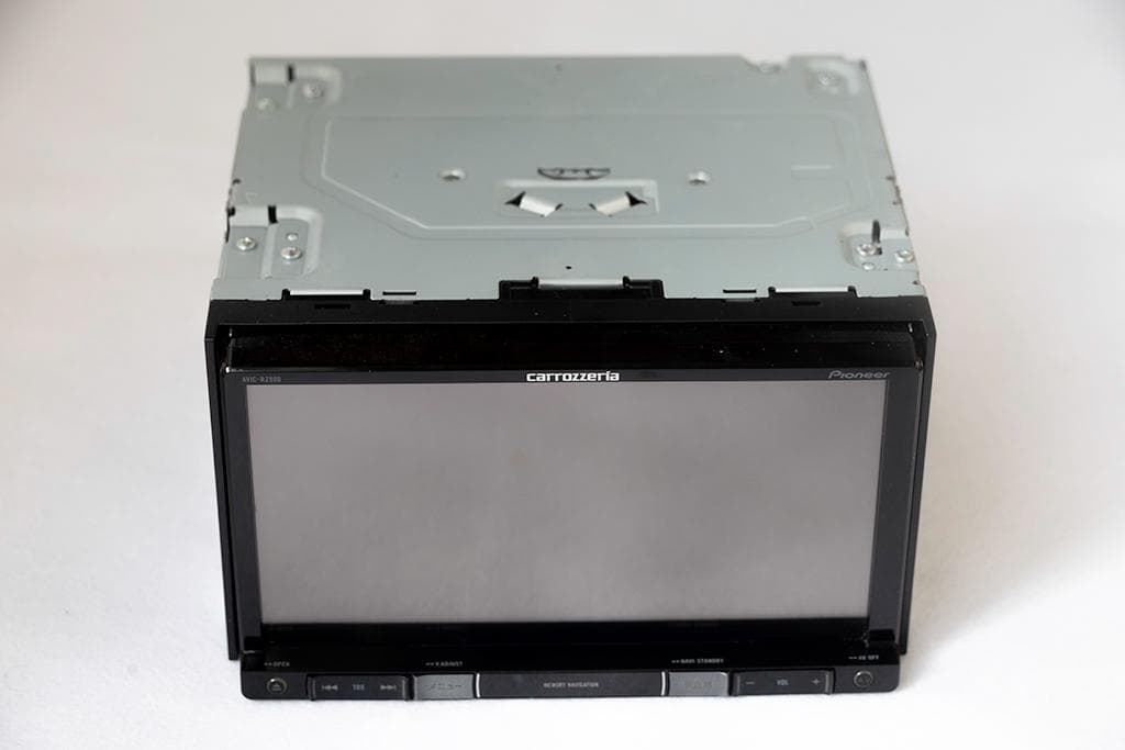Pioneer AVIC-RZ900-R カーナビ