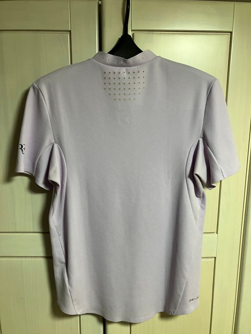 美品　ナイキ　フェデラーモデル　日本Mサイズ