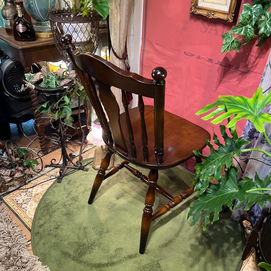 L１　キツツキマーク ヴィンテージ ウインザーチェア