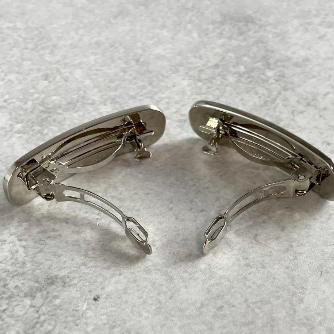 未使用・箱付　MIUMIU　ミュウミュウ　ロゴ　パール　ヘアクリップ　バレッタ