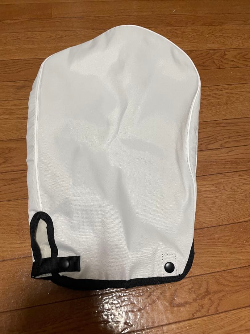 Titleist ゴルフバッグ ホワイト/ブラック　キャディバック　スタンド