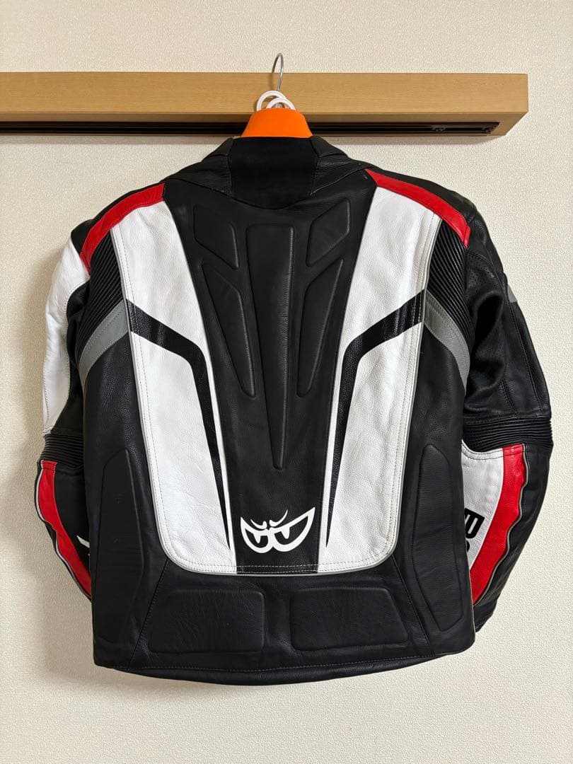 BERIK ベリック　Lサイズ　レザージャケット 黒/赤/白