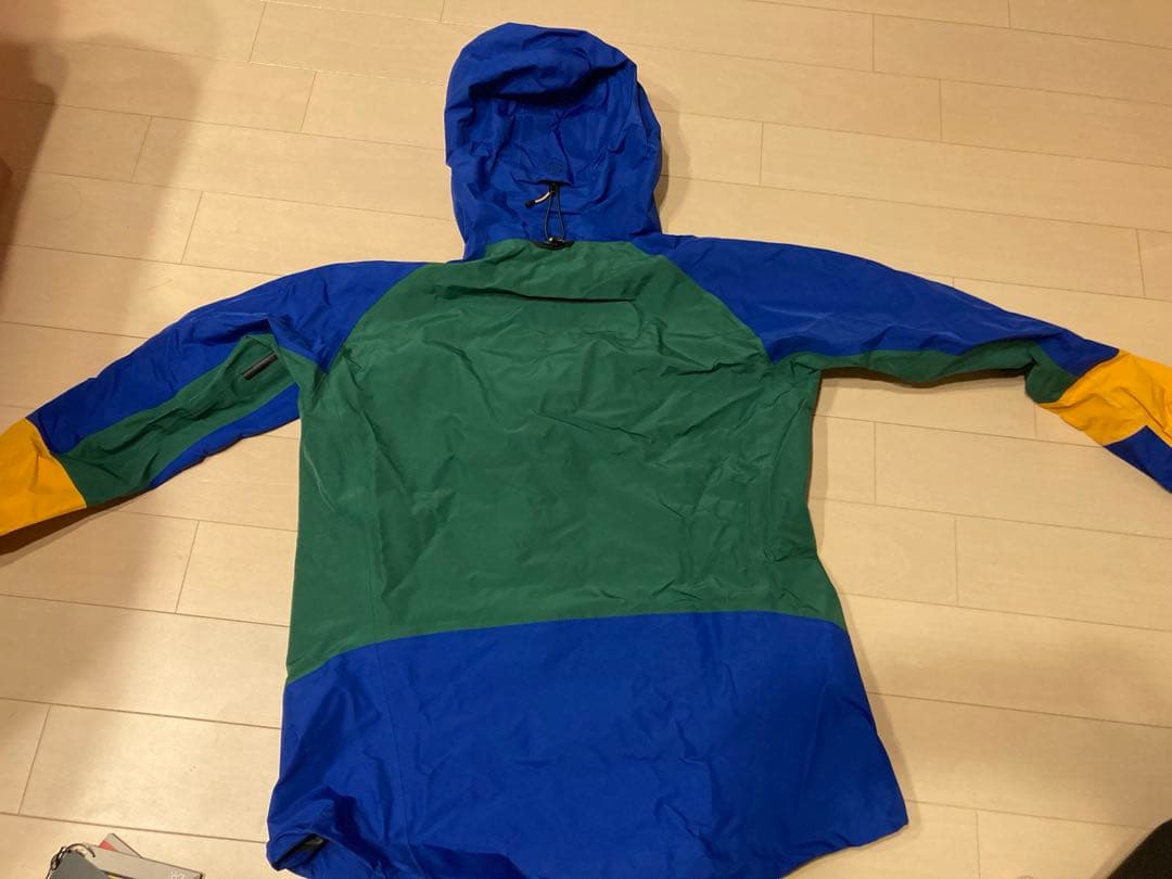 寒波対策SALE!! Peak performance ウェアセット