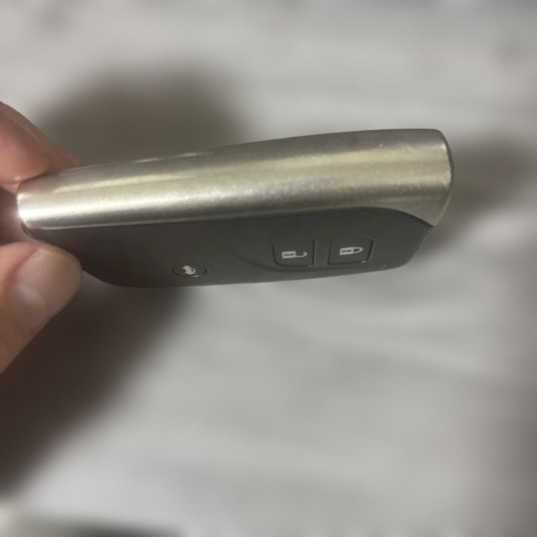 レクサス　純正　LS600h ？スマートキー　ハイブリッド　LEXUS 200