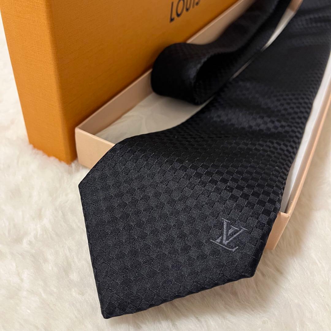 美品！LOUIS VUITTON ネクタイ　マイクロダミエ　LVロゴ