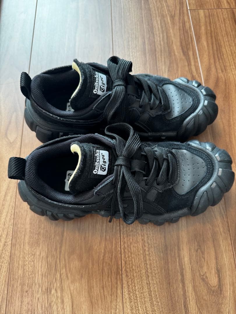 Onitsuka Tiger デンティグレ LS DENTIGRE 24.0