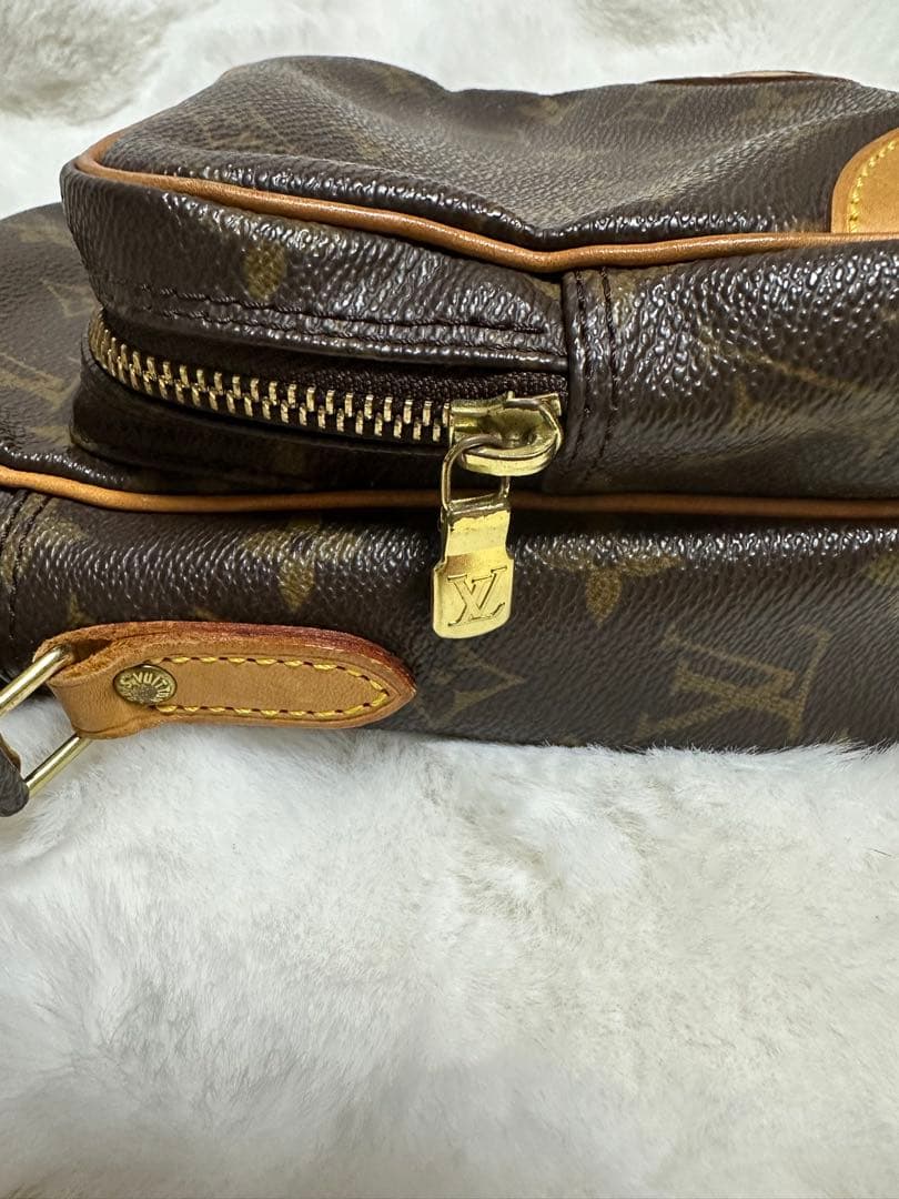 Louis Vuitton ルイヴィトン アマゾンショルダーバッグ