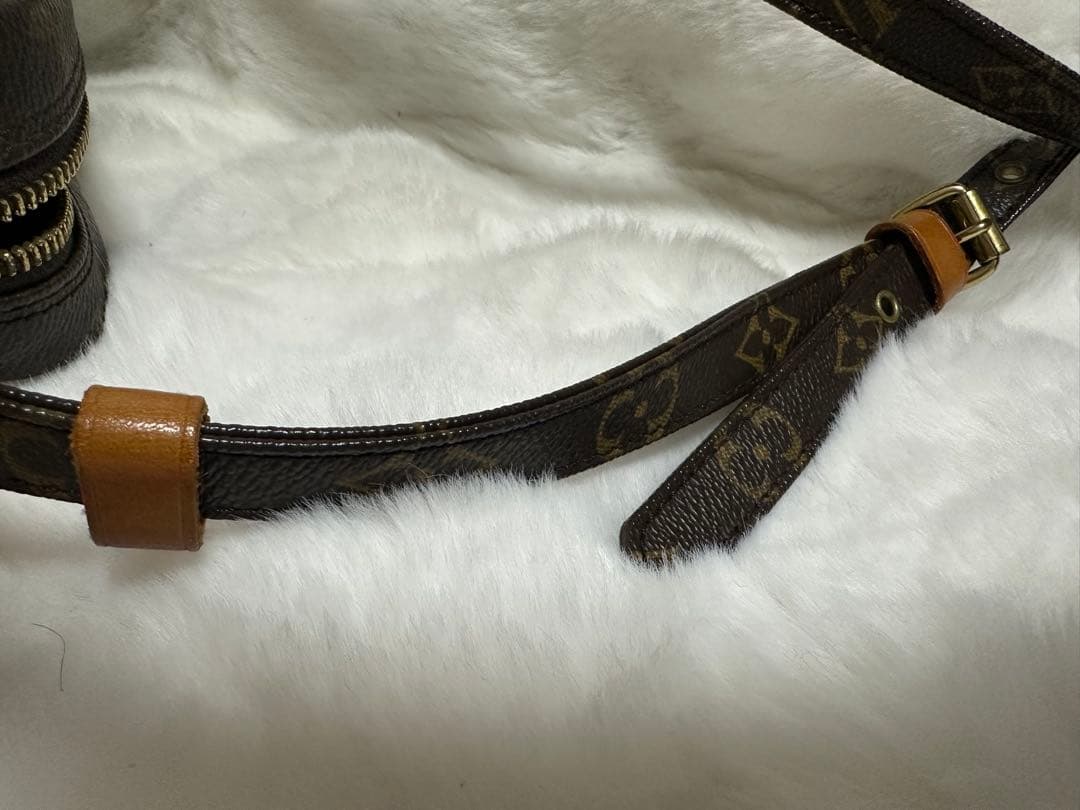 Louis Vuitton ルイヴィトン アマゾンショルダーバッグ