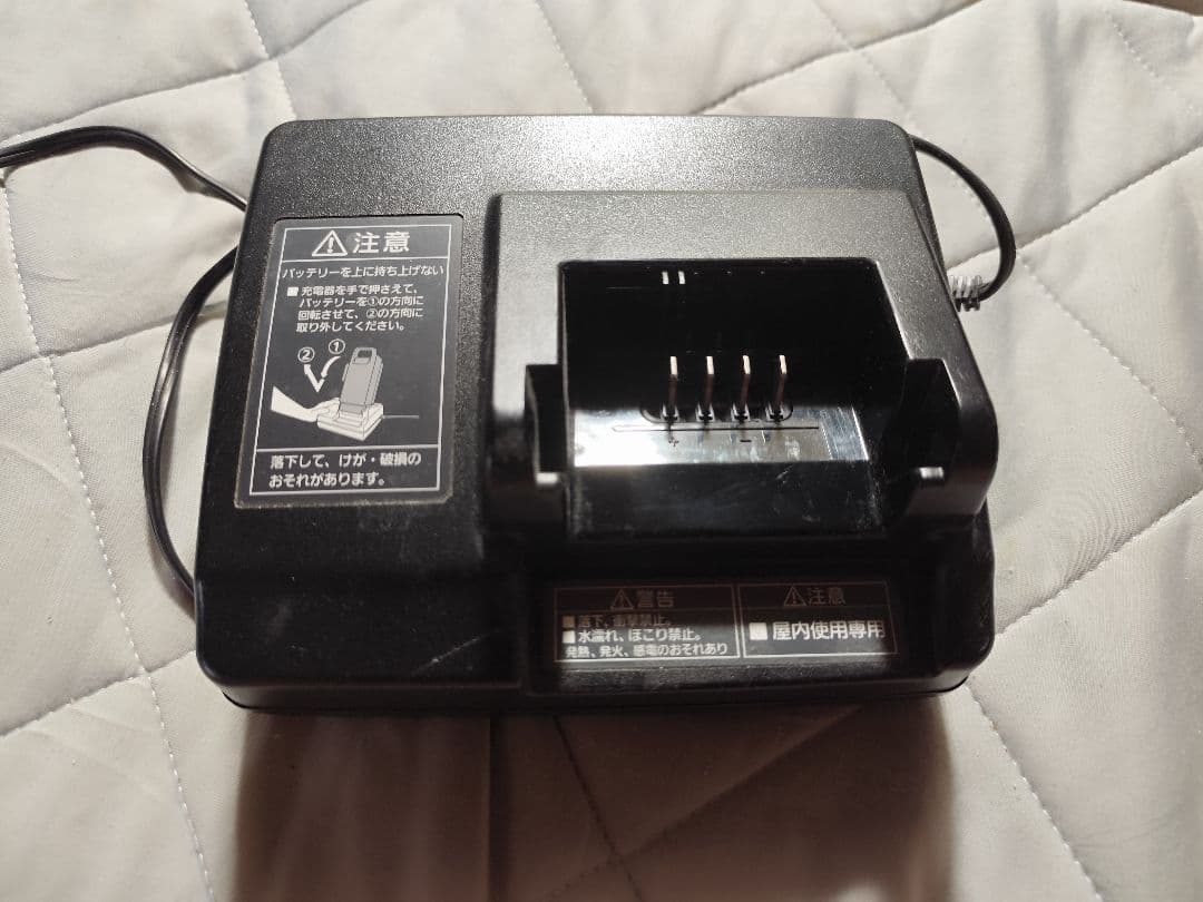 パナソニック　Panasonic　充電器　NKJ073Z