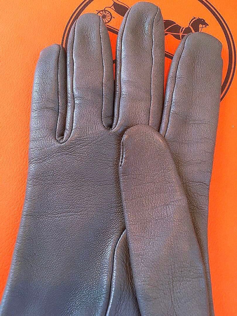 新年お値下げ！定価３３万エルメスプリンセスグローブカデナミンクラムスキンシルク