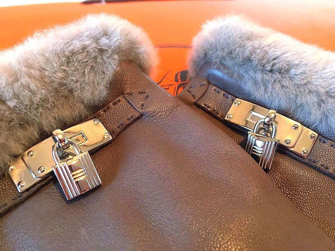 新年お値下げ！定価３３万エルメスプリンセスグローブカデナミンクラムスキンシルク