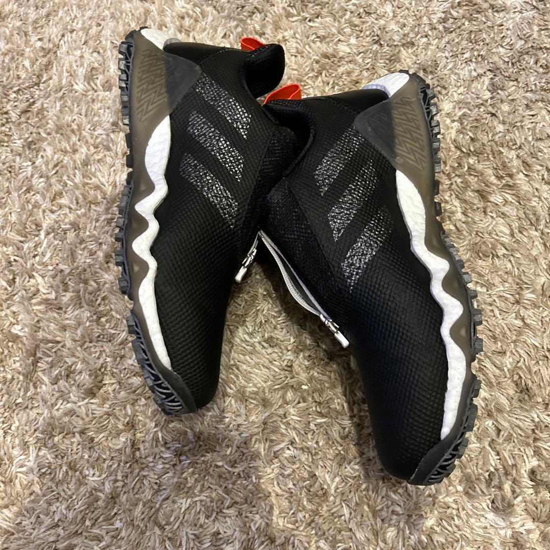 ジッパー付きブラックゴルフシューズ