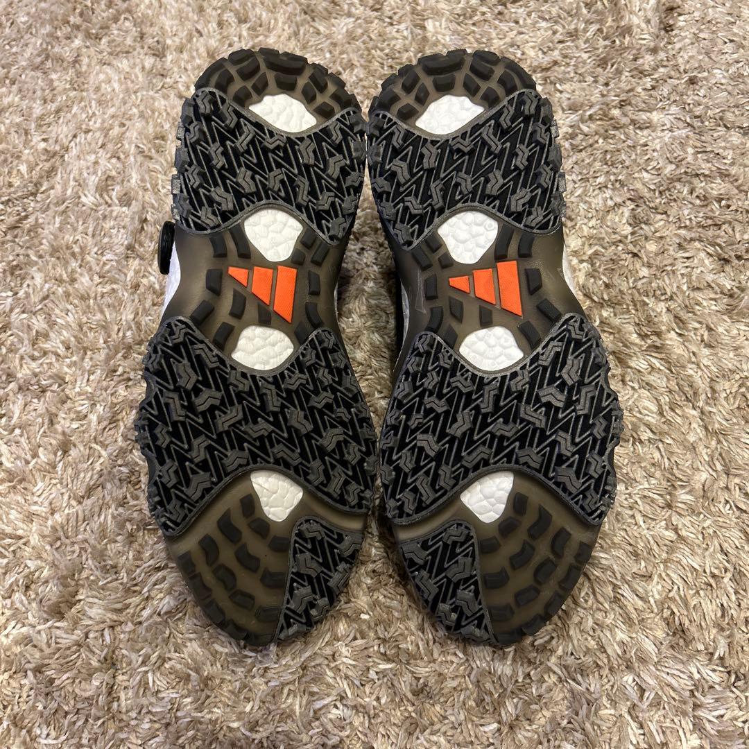 ジッパー付きブラックゴルフシューズ