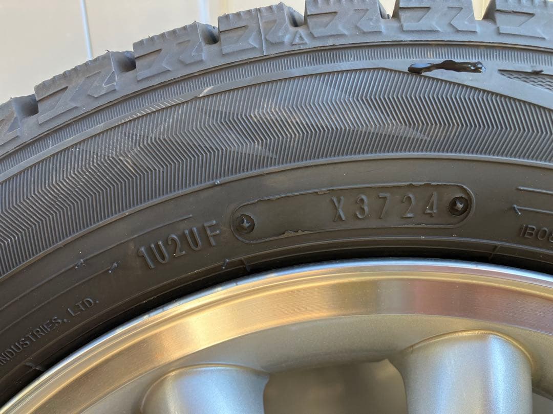 155/65R13 73Q ダンロップ WINTER MAXX 02スタッドレス