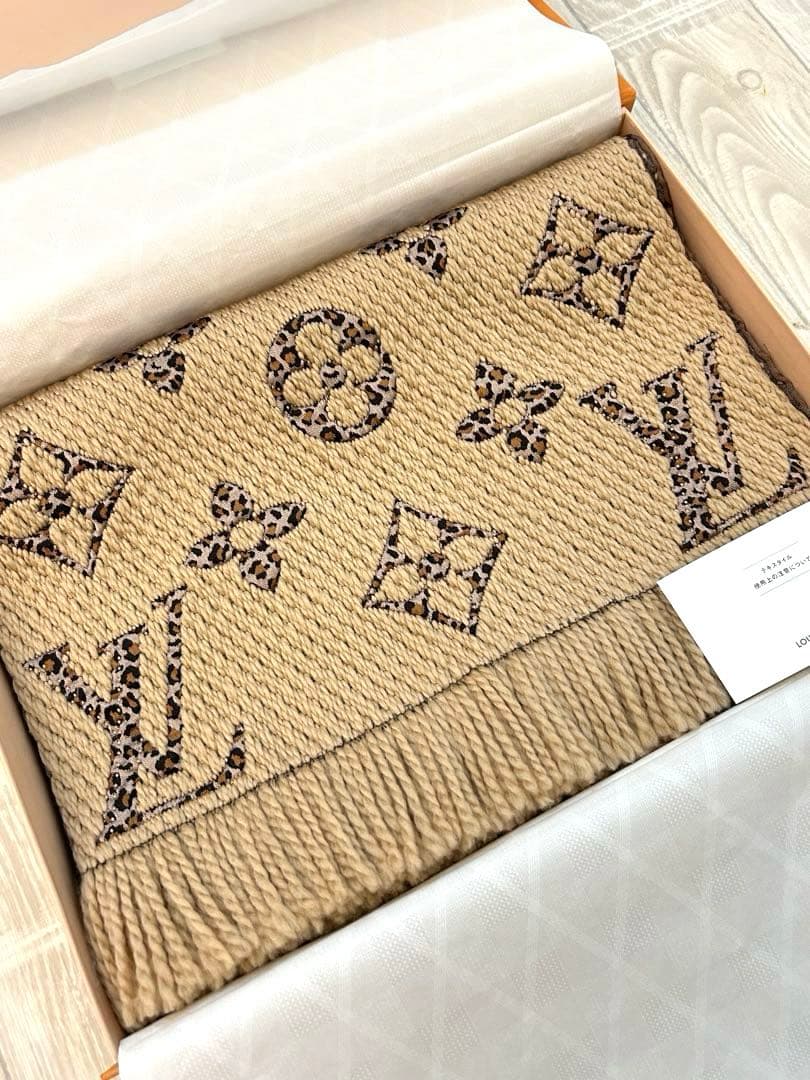 【限定】ルイヴィトンマフラーレオパードエシャルプジャイアントモノグラムジャングル