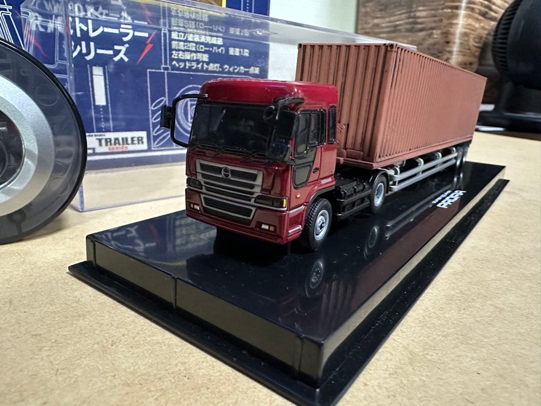 京商1/80 R/C プロフィア トレーラー 赤 リモコン付き