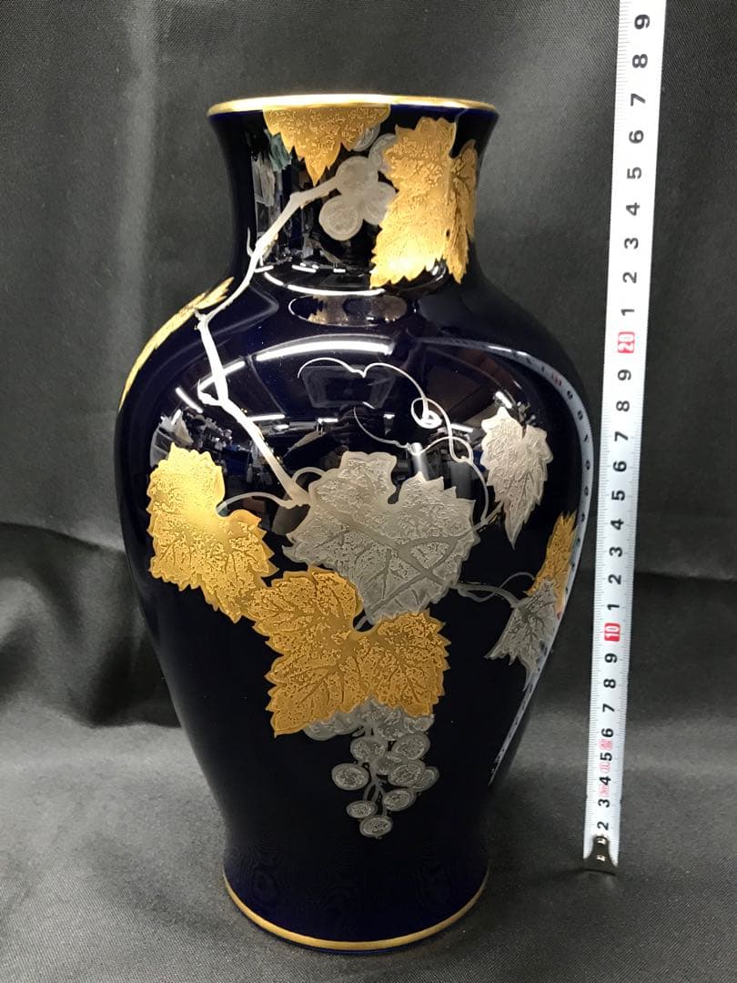 【経年保管品】大倉陶園　瑠璃金触葡萄　花瓶　フラワーベース　瑠璃　葡萄