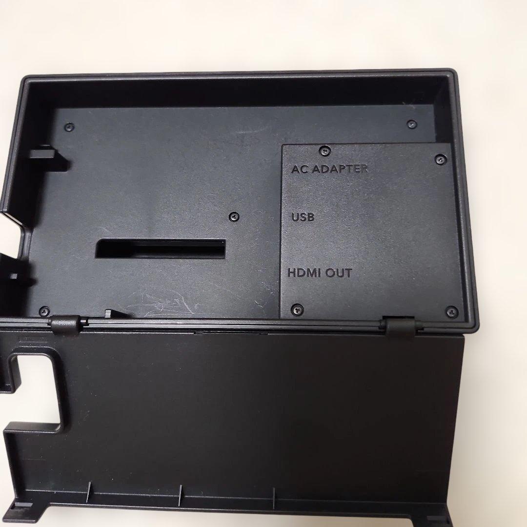 Nintendo Switch本体+　Joy-Conネオンレッド